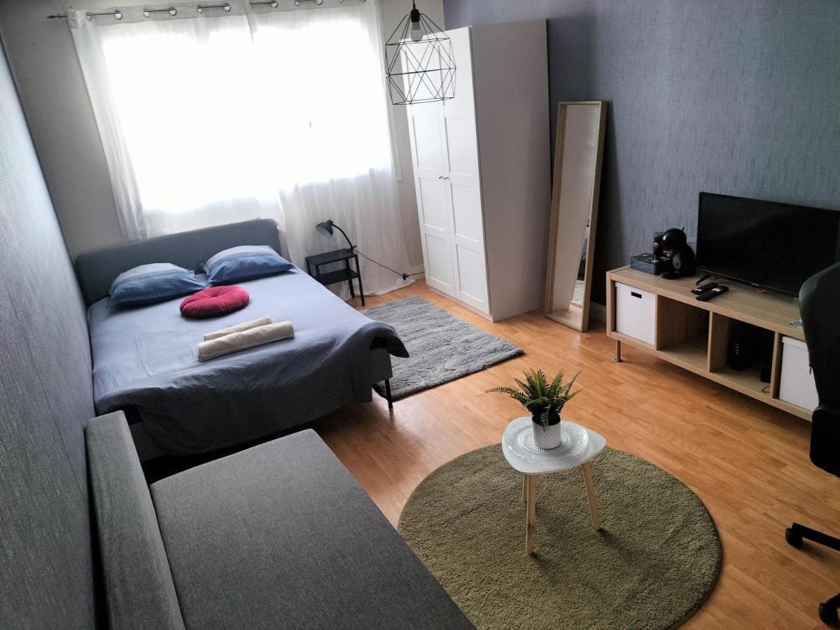 Homestay Spacieuse-tv-metro Clemenceau-dans En Colocation Rennes